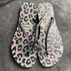 HAVAIANAS Flip Flops Leopard Animal Print Black Pink Gray Women's Size US 9